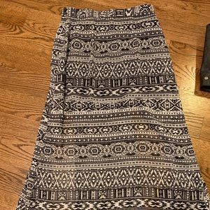 Size small multi patterned maxi skirt
